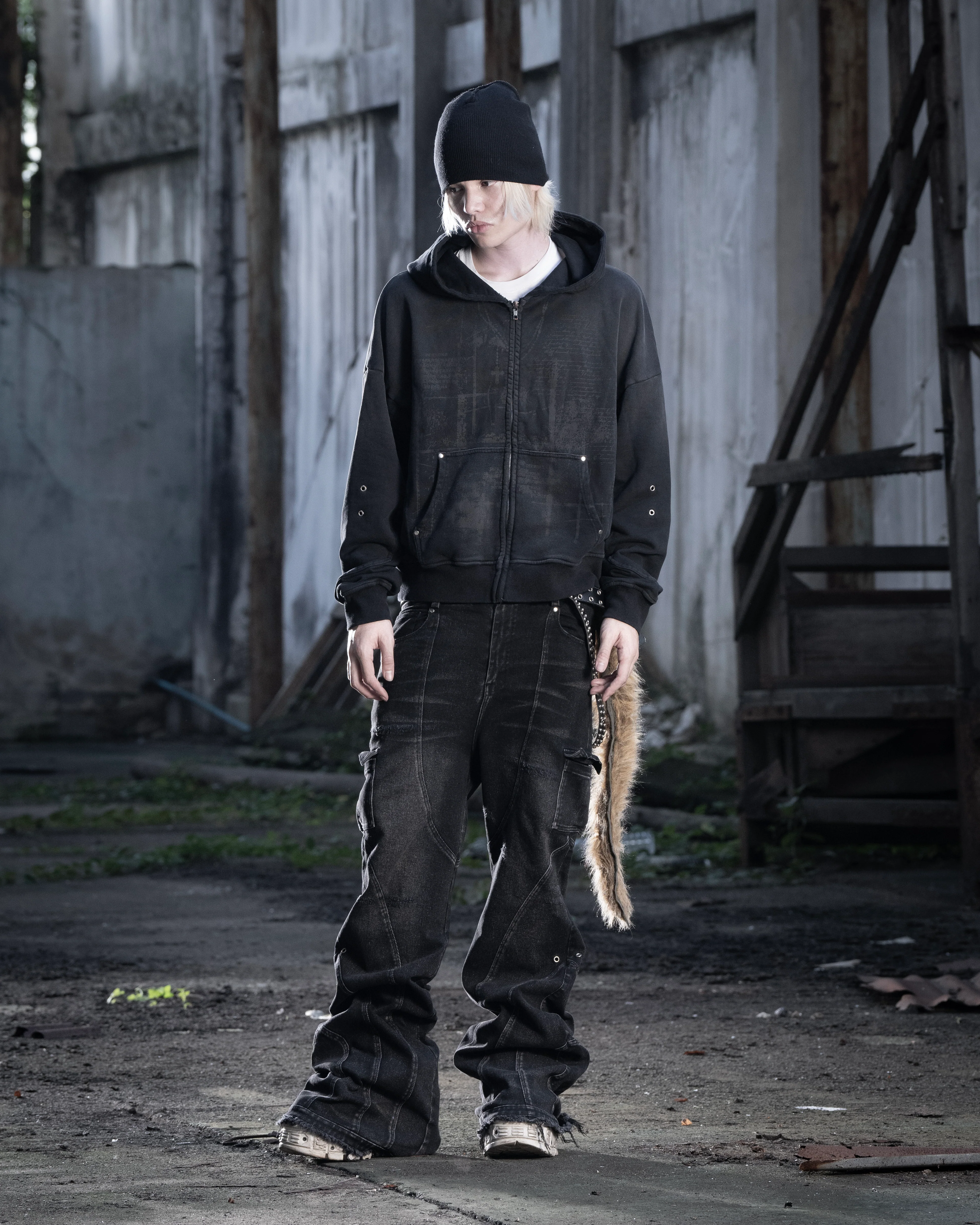 PHANTOM ZIP UP - Image 3